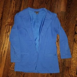 Fitted stretch blue blazer